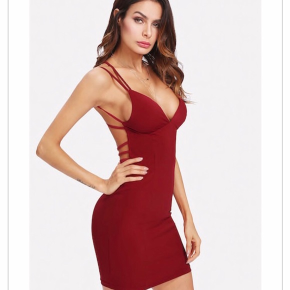 Crisscross Bodycon Dress - Picture 2 of 4